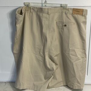 New L.L. Bean Khaki Flat Front Shorts